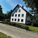 Bauernhofwohnung Апартаменты Фридрихсхафен