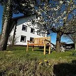Апартаменты Bauernhofwohnung Фридрихсхафен