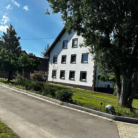 Bauernhofwohnung פרידריכסהאפן