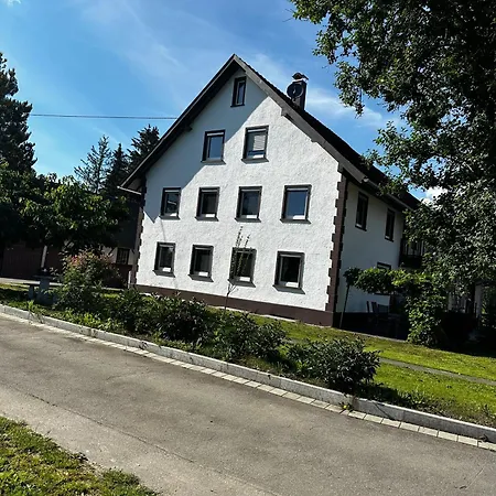 Bauernhofwohnung דירה פרידריכסהאפן