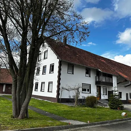 Апартаменты Bauernhofwohnung Фридрихсхафен
